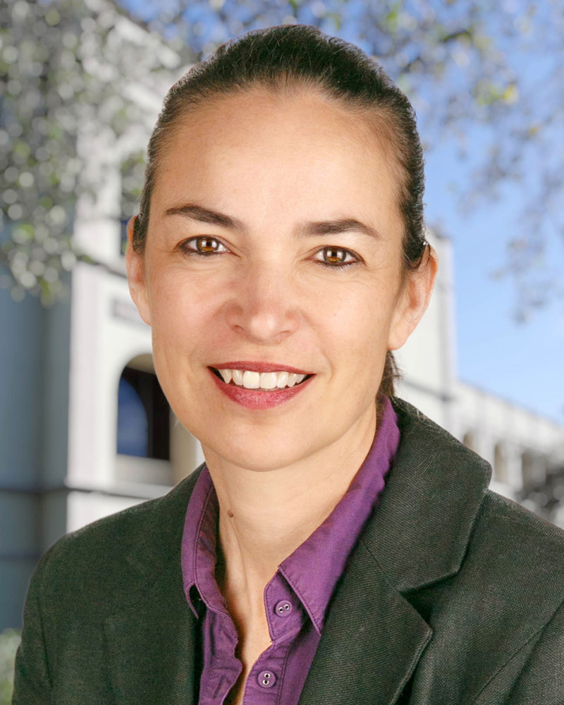 Convocation 2025-Dr. Caroline Baillie Convocation 2025-Dr. Caroline Baillie