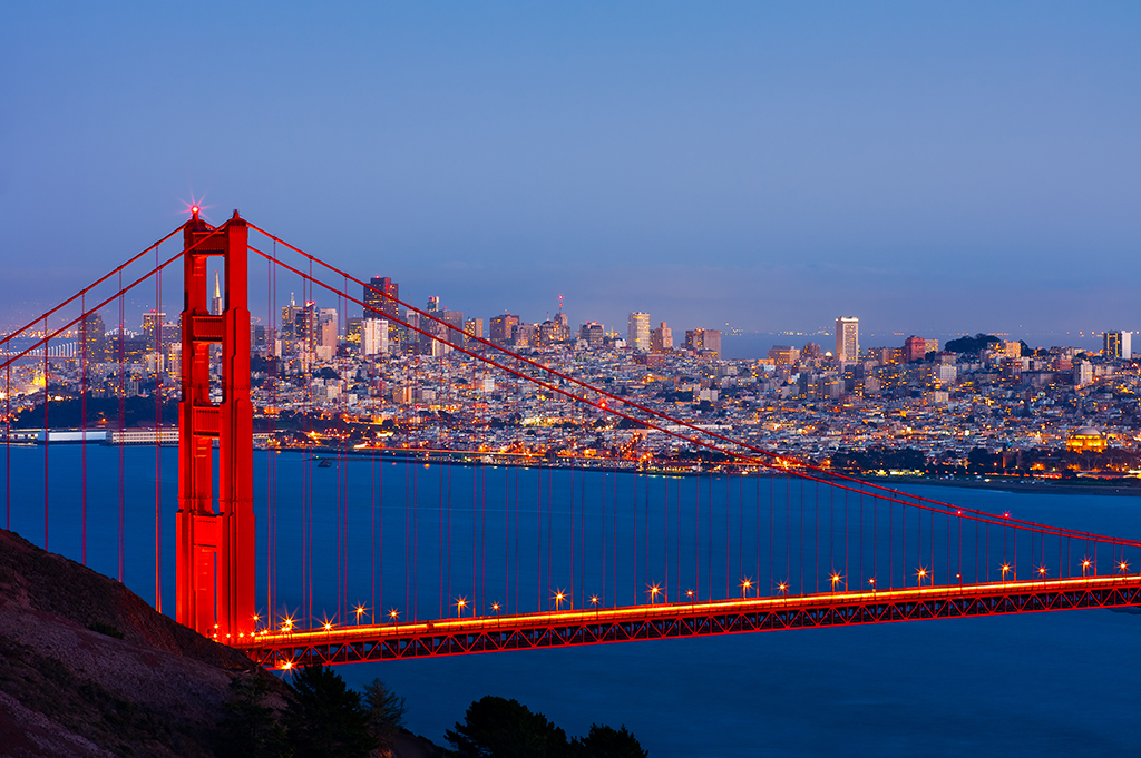 Photo of San Francisco and Golden Gate Bridge at night